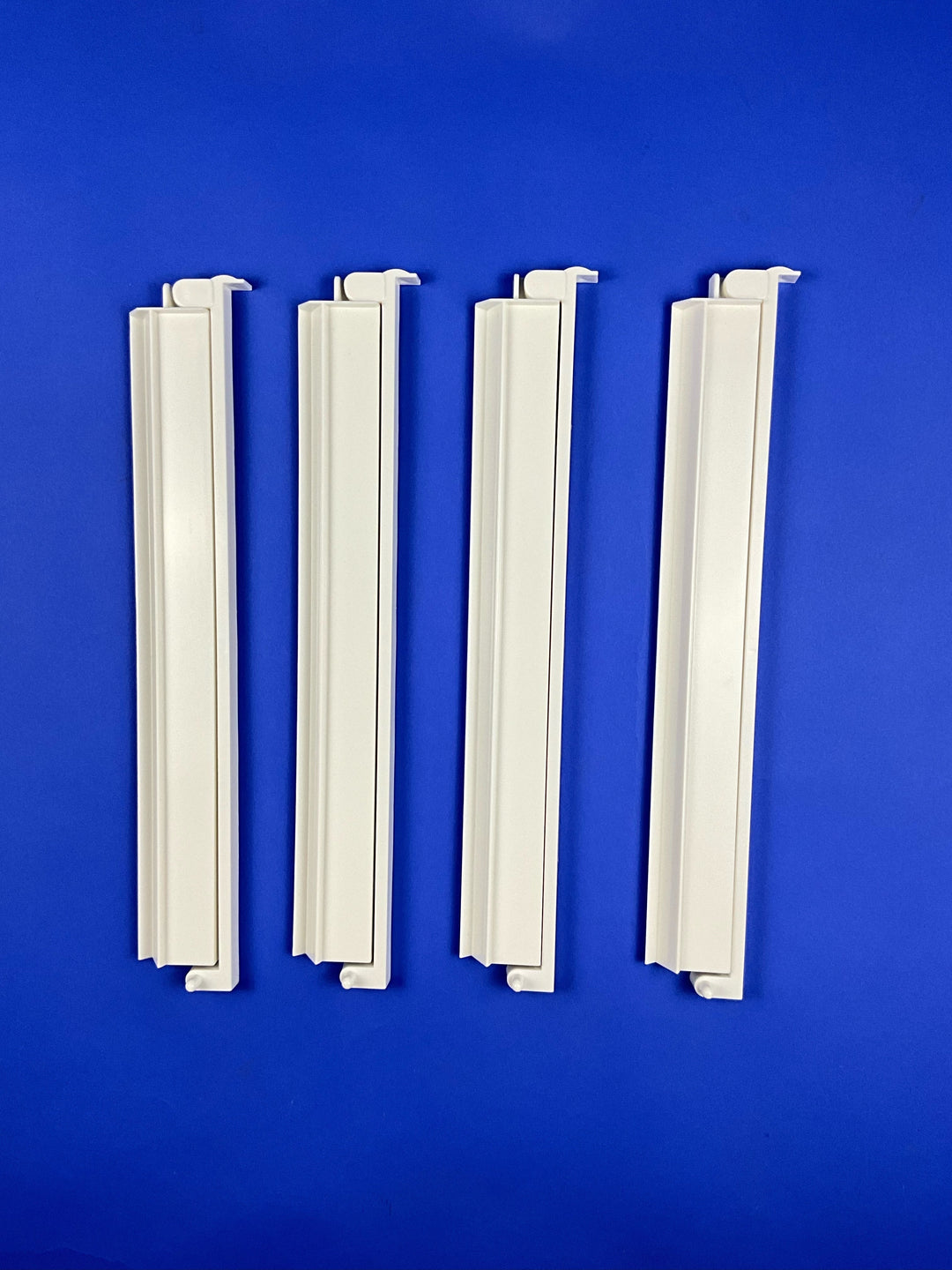 White Acrylic Rack and Pusher Set